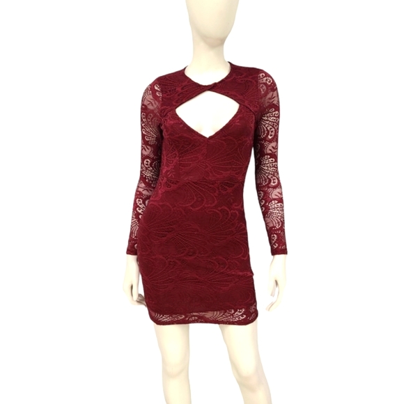 Charlotte Russe Dresses | Charlotte Russe Maroon Lace Dress Size Medium | Color: Pink | Size: M | Beautifuluplus's Closet